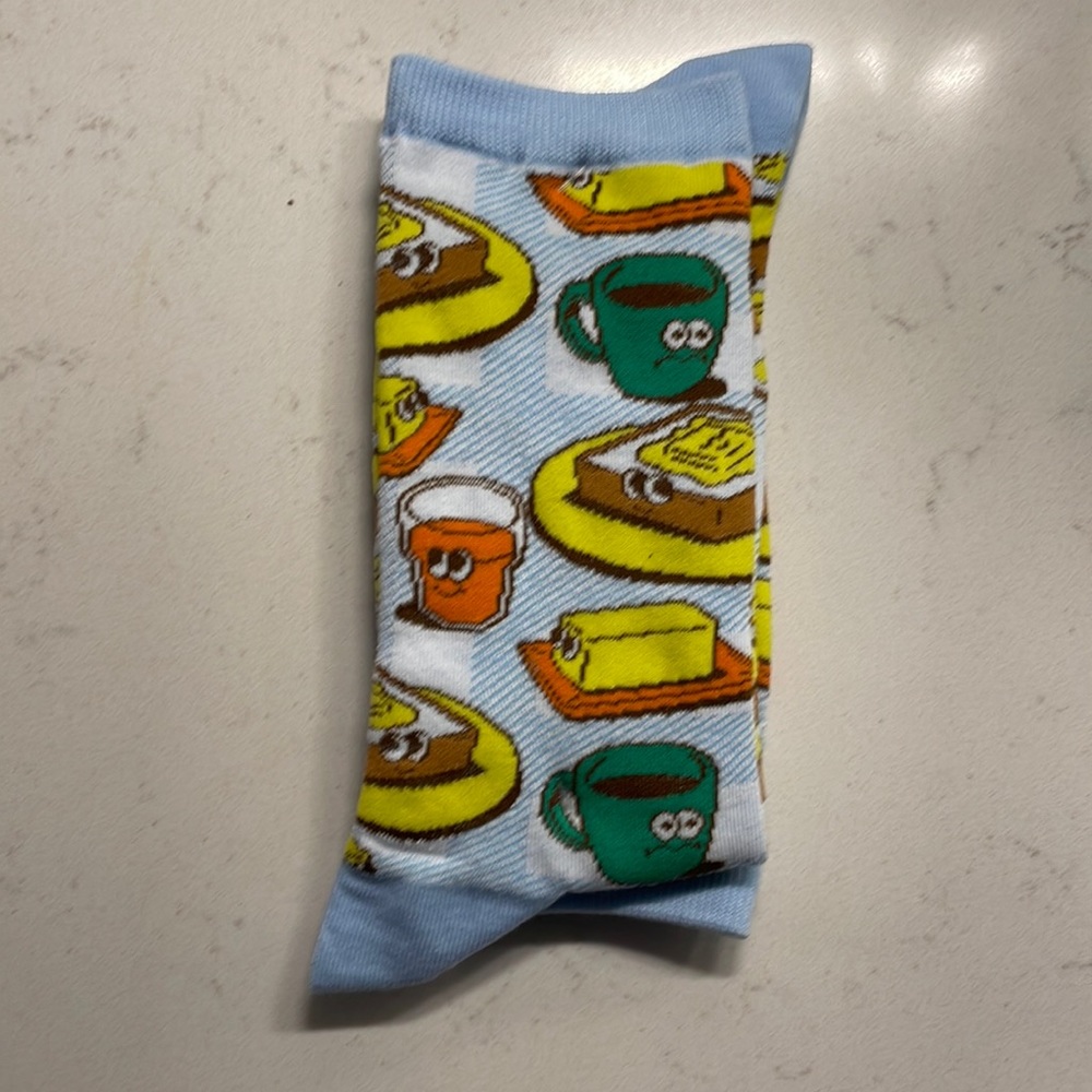 awesome socks club. crew socks. jan2023 issue.
